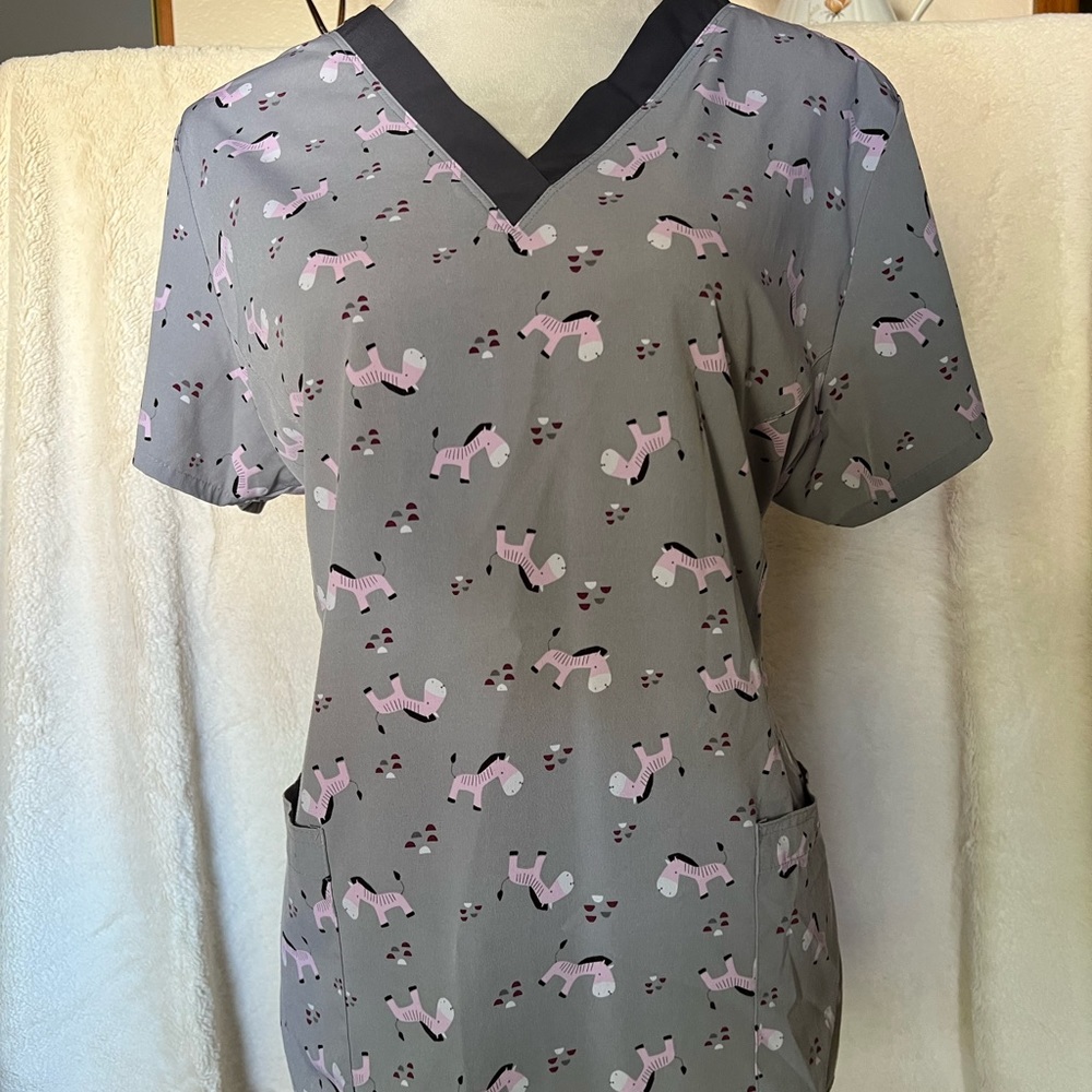 Maevn Zebra Women’s Scrub Top